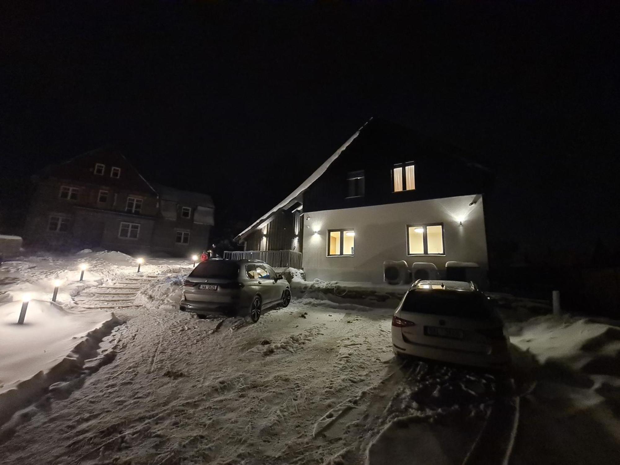 Smrzovka - Luxury House With Swimming Pool, Jacuzzi, Garden And Bbq Villa *