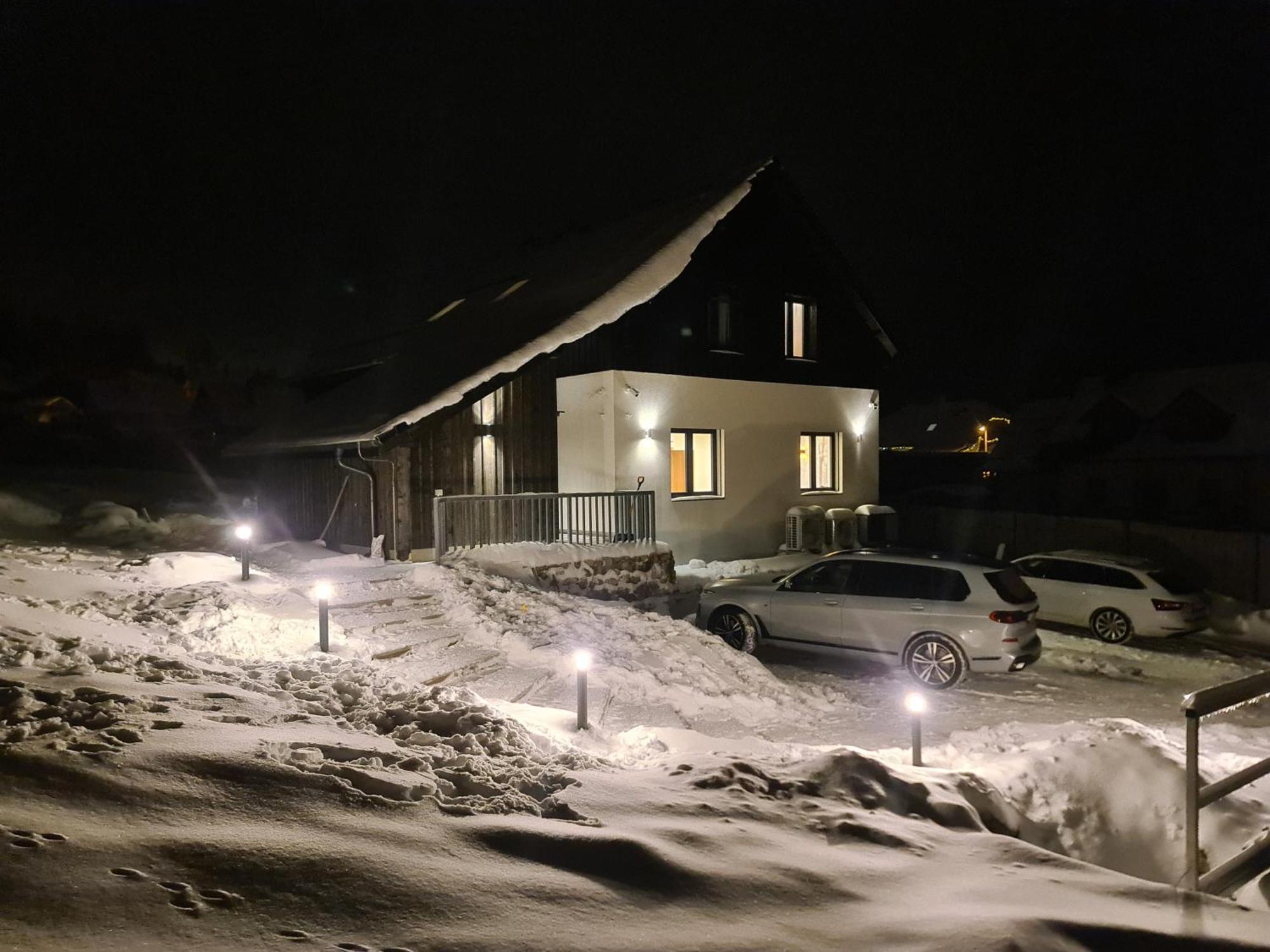 Smrzovka - Luxury House With Swimming Pool, Jacuzzi, Garden And Bbq