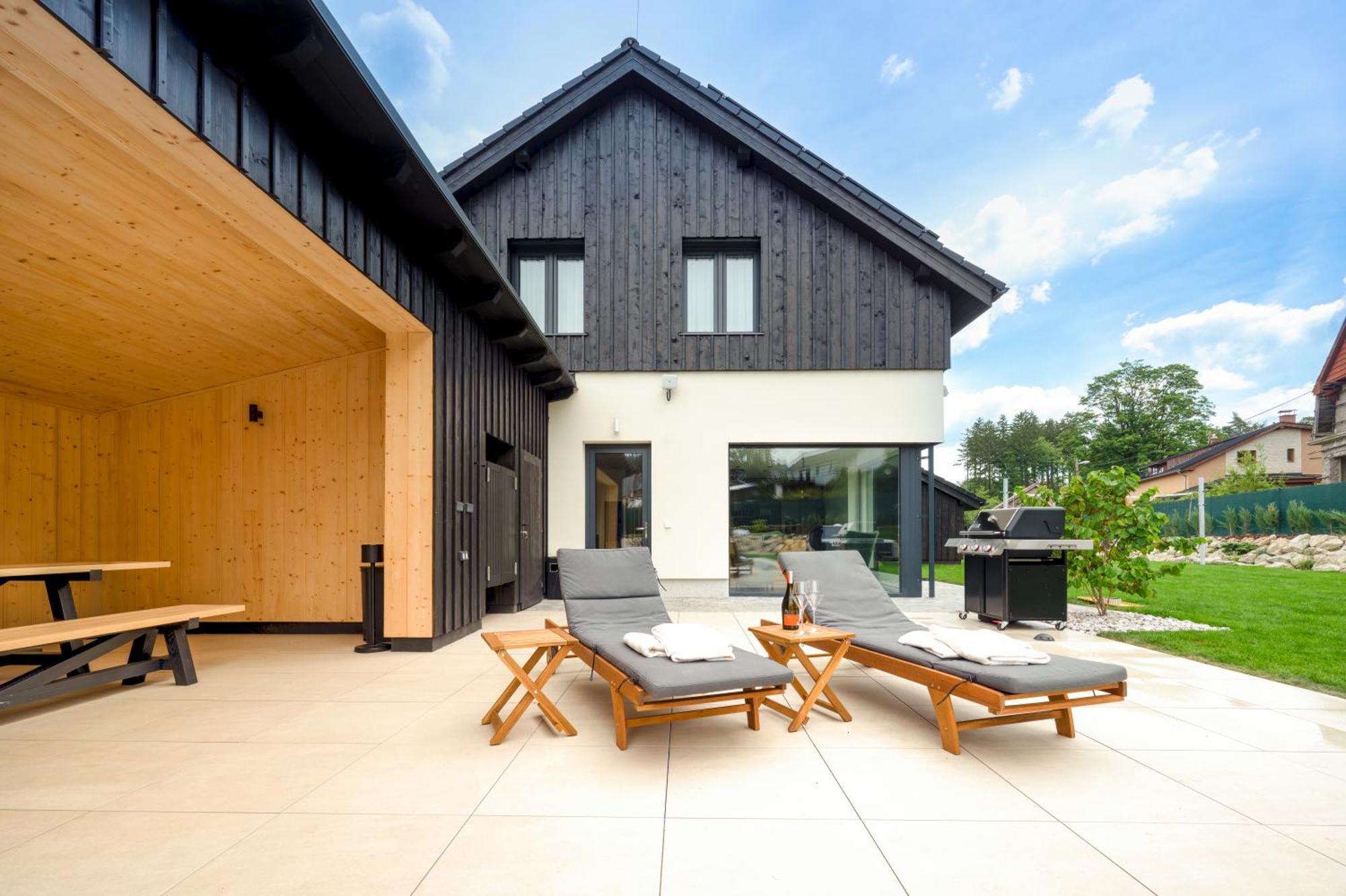 Villa Smrzovka - Luxury House With Swimming Pool, Jacuzzi, Garden And Bbq Jablonec nad Nisou